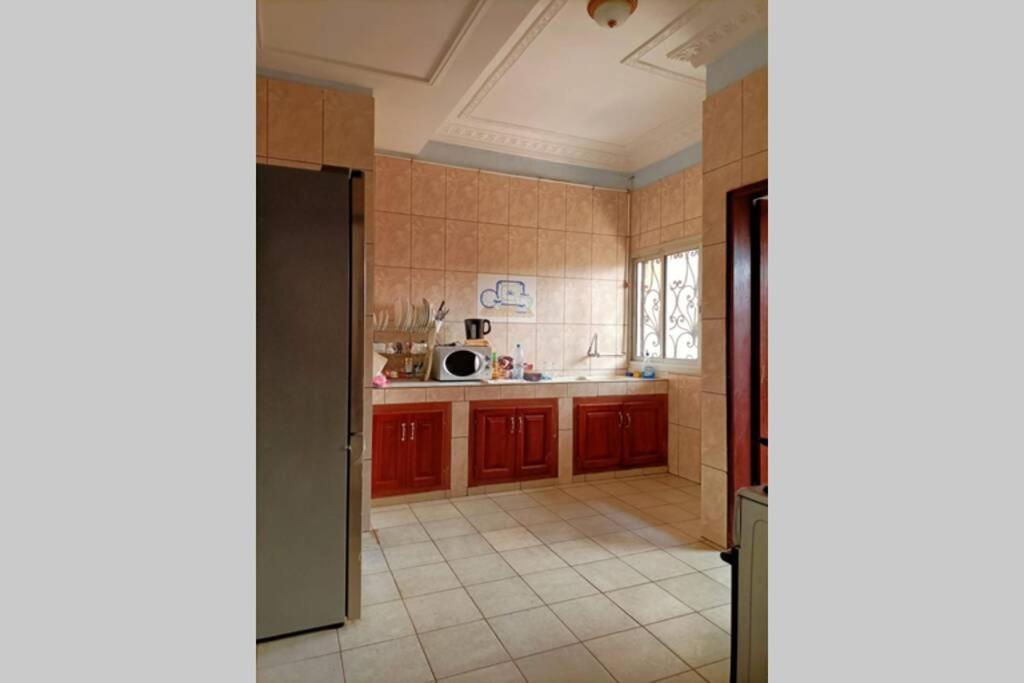 Residence Jeanne A Yaounde Odza Messamengo Екстериор снимка