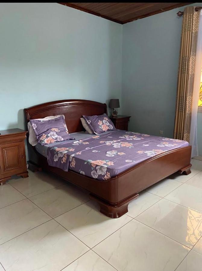 Residence Jeanne A Yaounde Odza Messamengo Екстериор снимка